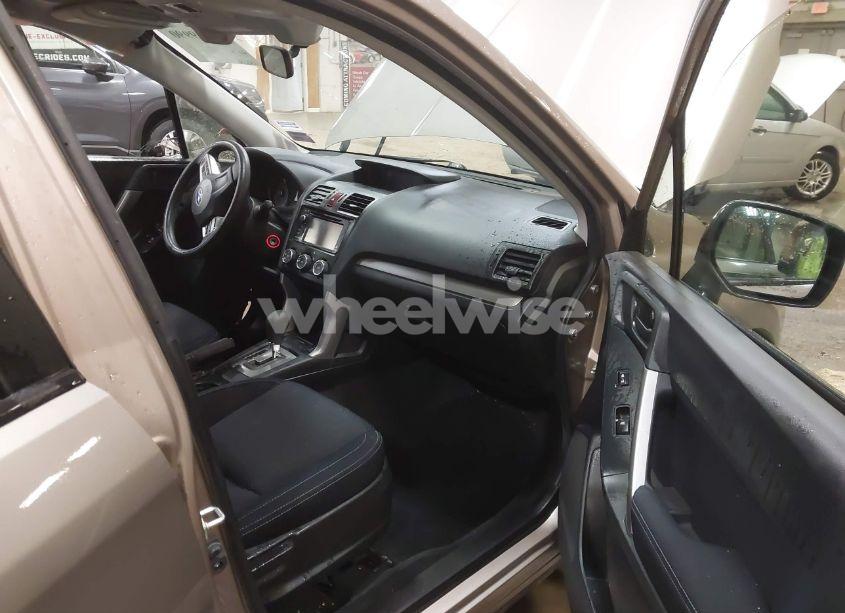 Photo 5 of 2015 Subaru Forester 2.5I PREMIUM (VIN JF2SJAGC2FH572632)