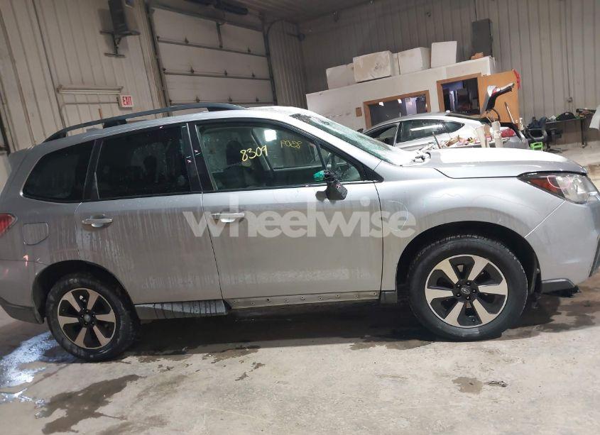 Photo 13 of 2017 Subaru Forester 2.5I PREMIUM (VIN JF2SJAGC2HH495294)