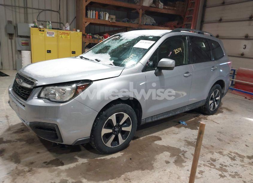 Photo 2 of 2017 Subaru Forester 2.5I PREMIUM (VIN JF2SJAGC2HH495294)