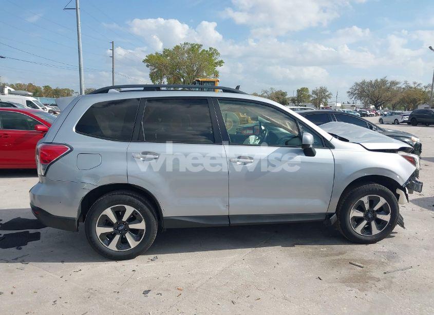 Photo 13 of 2017 Subaru Forester 2.5I PREMIUM (VIN JF2SJAGC2HH556286)