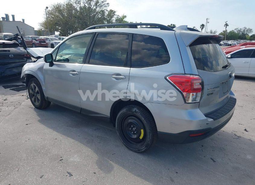 Photo 3 of 2017 Subaru Forester 2.5I PREMIUM (VIN JF2SJAGC2HH556286)