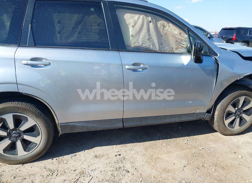 Photo 14 of 2018 Subaru Forester 2.5I PREMIUM (VIN JF2SJAGC2JH442987)