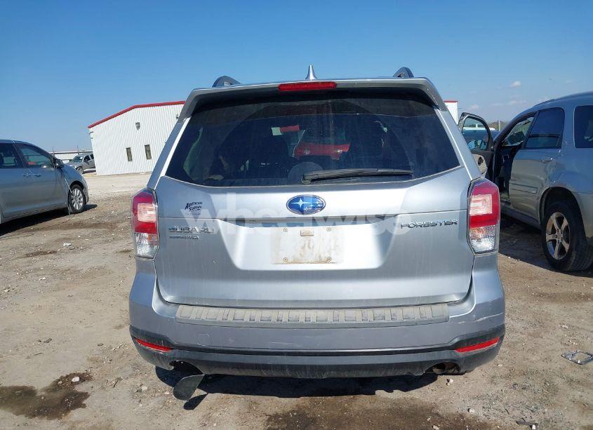 Photo 17 of 2018 Subaru Forester 2.5I PREMIUM (VIN JF2SJAGC2JH442987)