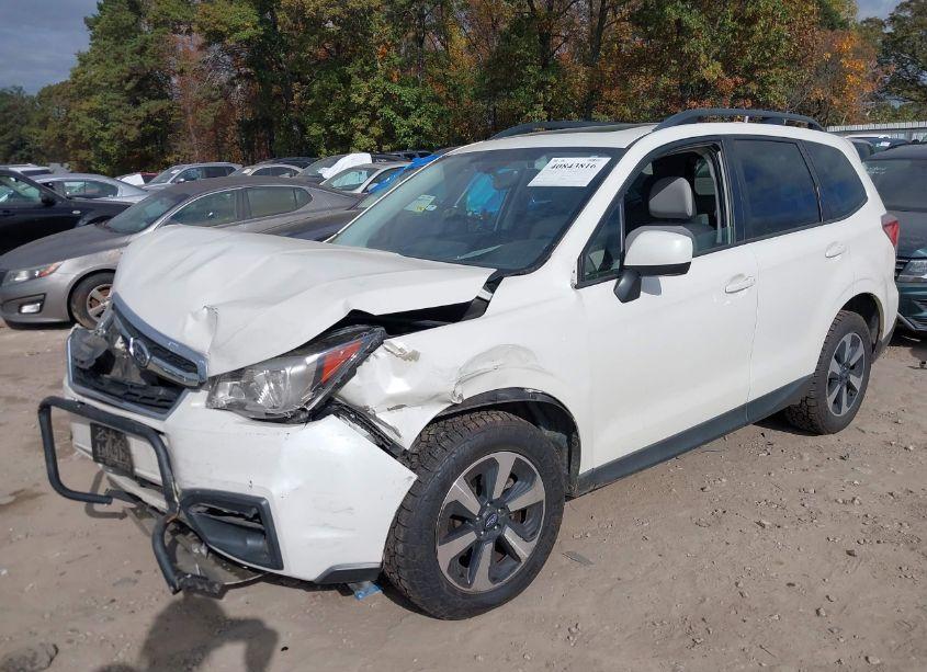 Photo 2 of 2018 Subaru Forester 2.5I PREMIUM (VIN JF2SJAGC2JH457960)