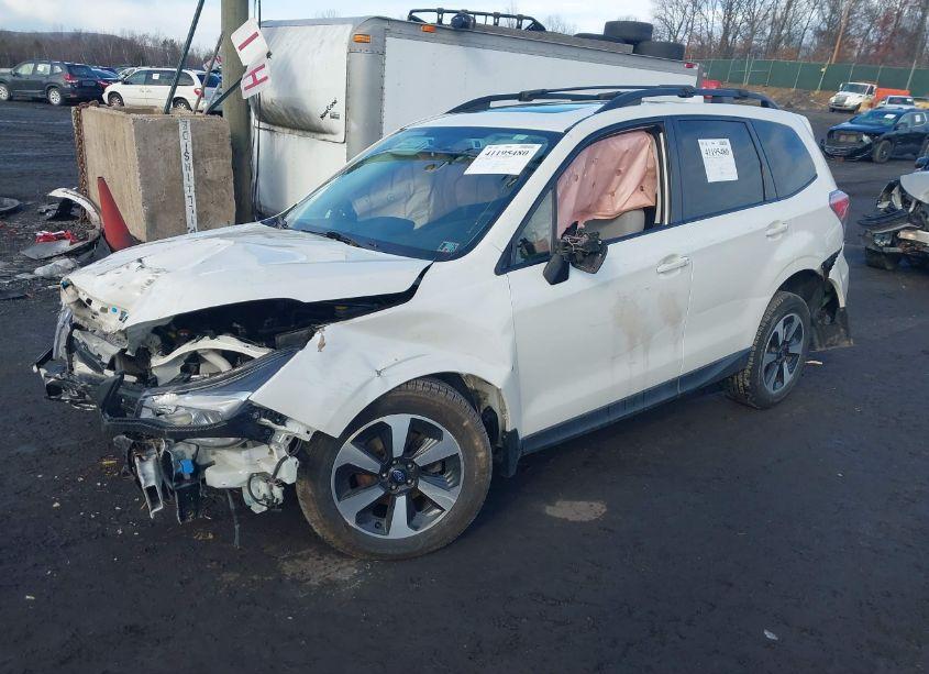 Photo 2 of 2018 Subaru Forester 2.5I PREMIUM (VIN JF2SJAGC2JH479649)