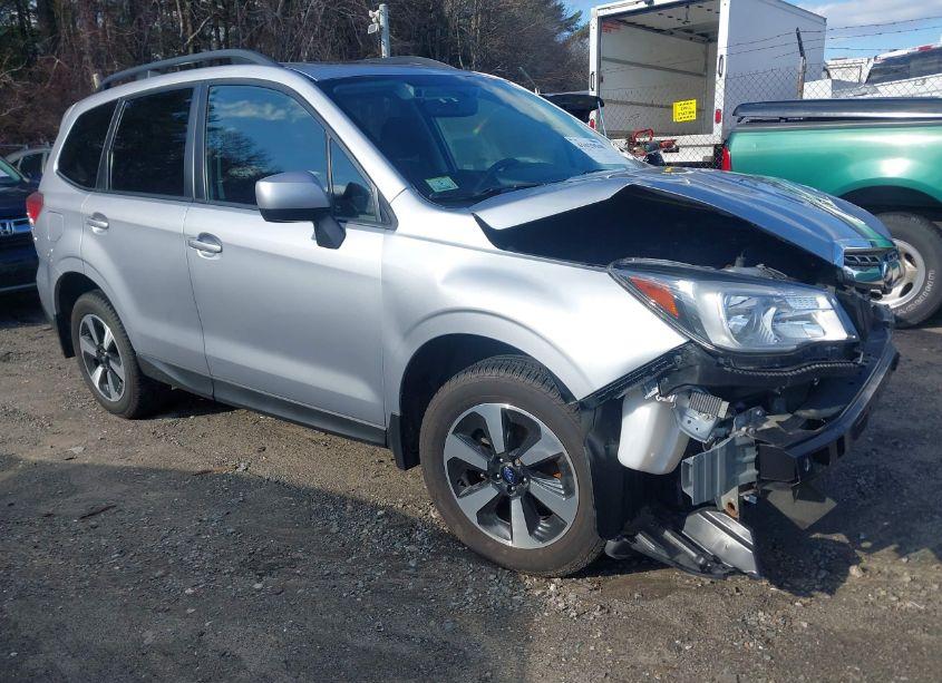 2018 Subaru Forester 2.5I PREMIUM (VIN JF2SJAGC2JH511578) main photo