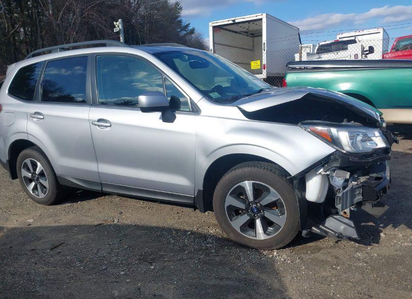 Photo 13 of 2018 Subaru Forester 2.5I PREMIUM (VIN JF2SJAGC2JH511578)
