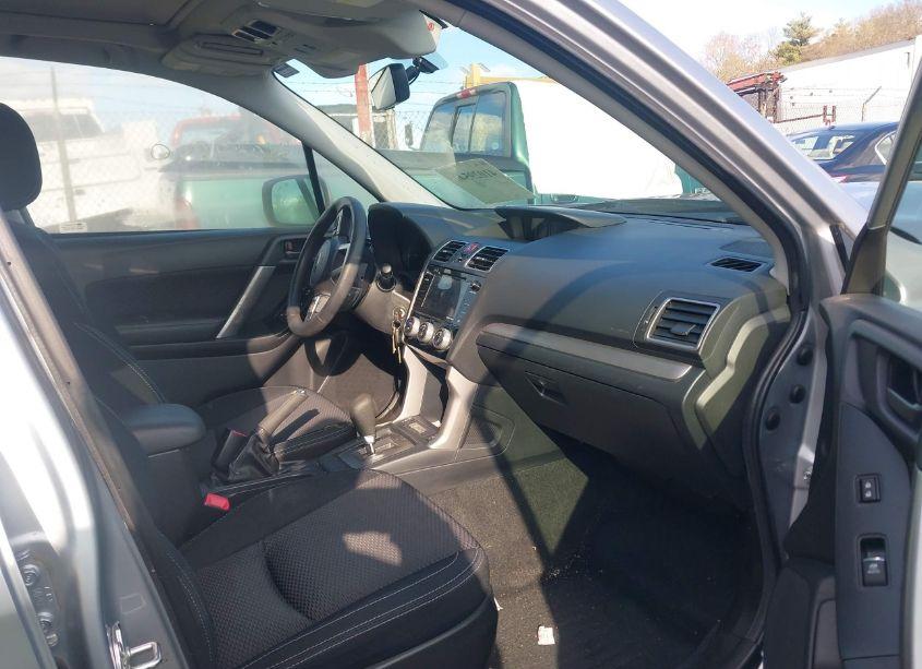 Photo 5 of 2018 Subaru Forester 2.5I PREMIUM (VIN JF2SJAGC2JH511578)