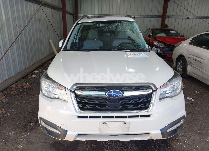 Photo 12 of 2018 Subaru Forester 2.5I PREMIUM (VIN JF2SJAGC2JH593778)