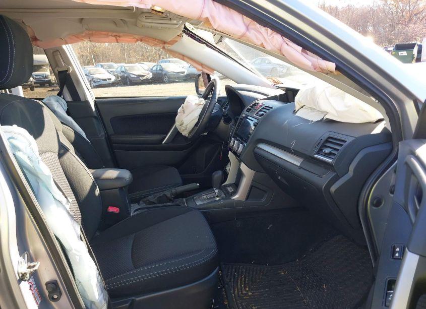 Photo 5 of 2017 Subaru Forester 2.5I PREMIUM (VIN JF2SJAGC3HH562789)