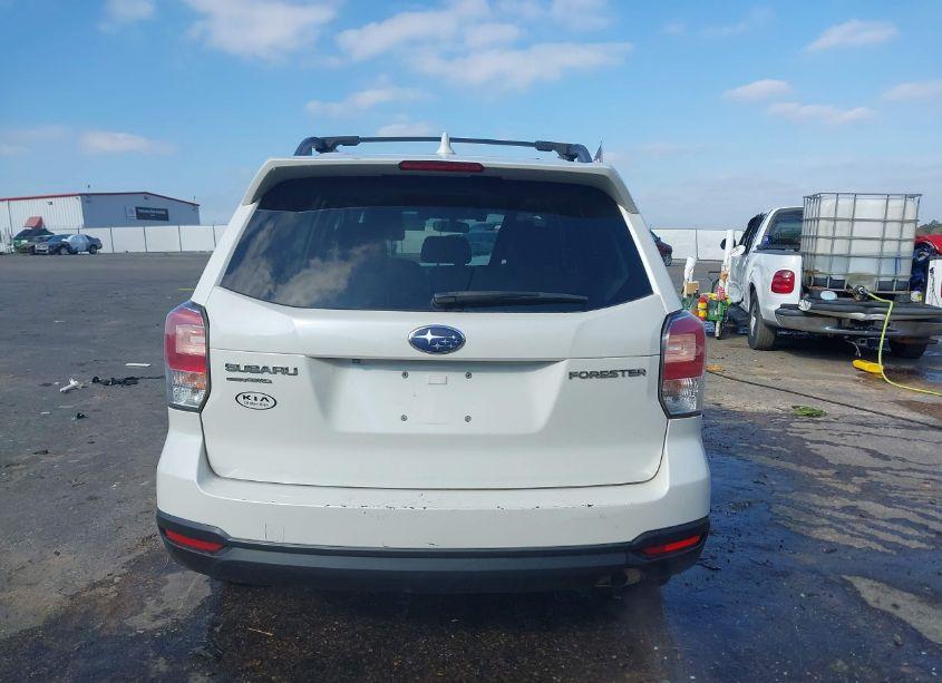 Photo 17 of 2018 Subaru Forester 2.5I PREMIUM (VIN JF2SJAGC3JH543892)