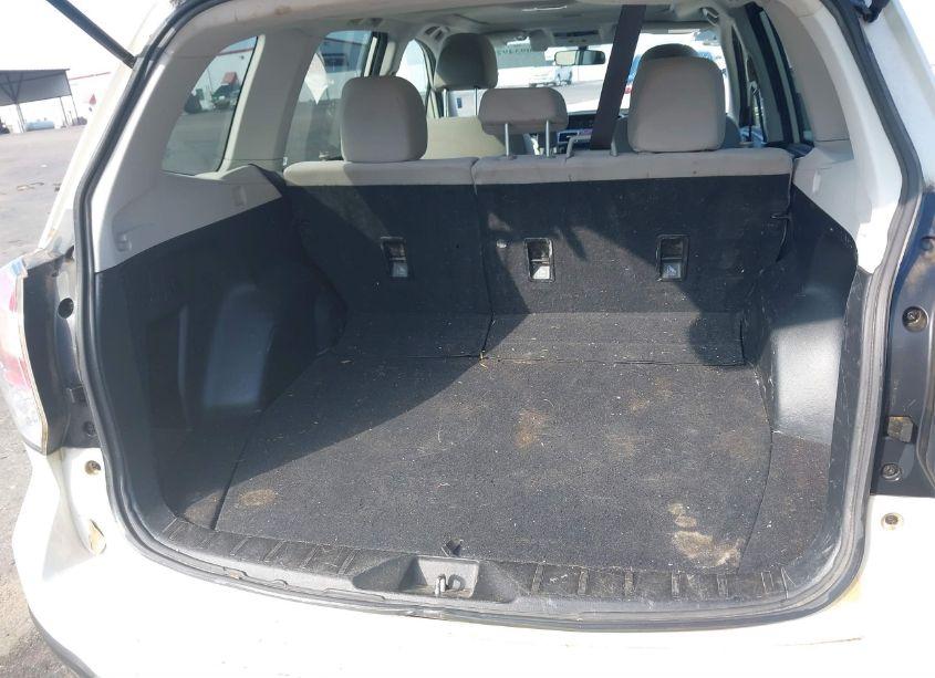 Photo 8 of 2018 Subaru Forester 2.5I PREMIUM (VIN JF2SJAGC3JH543892)