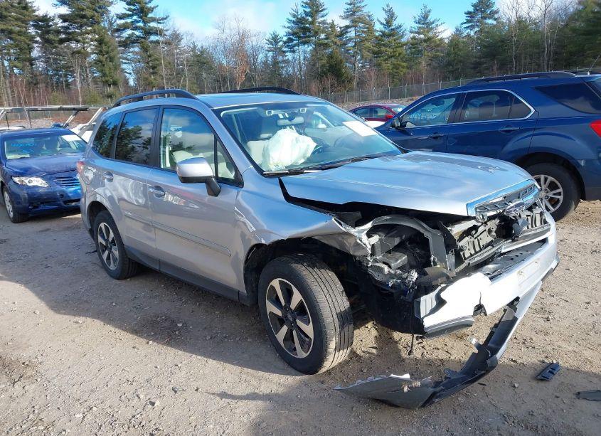 2018 Subaru Forester 2.5I PREMIUM (VIN JF2SJAGC3JH606943) main photo