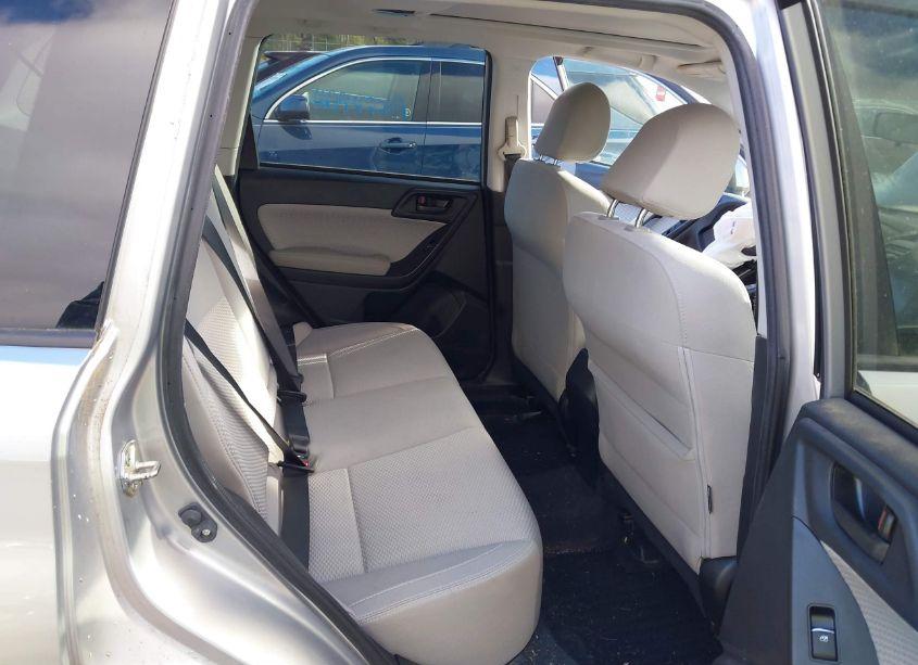 Photo 8 of 2018 Subaru Forester 2.5I PREMIUM (VIN JF2SJAGC3JH606943)