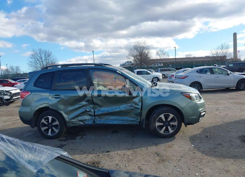 Photo 13 of 2017 Subaru Forester 2.5I PREMIUM (VIN JF2SJAGC4HH469098)