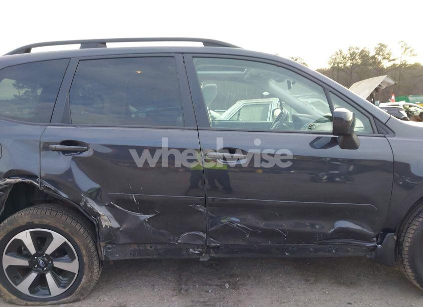 Photo 13 of 2017 Subaru Forester 2.5I PREMIUM (VIN JF2SJAGC4HH484894)