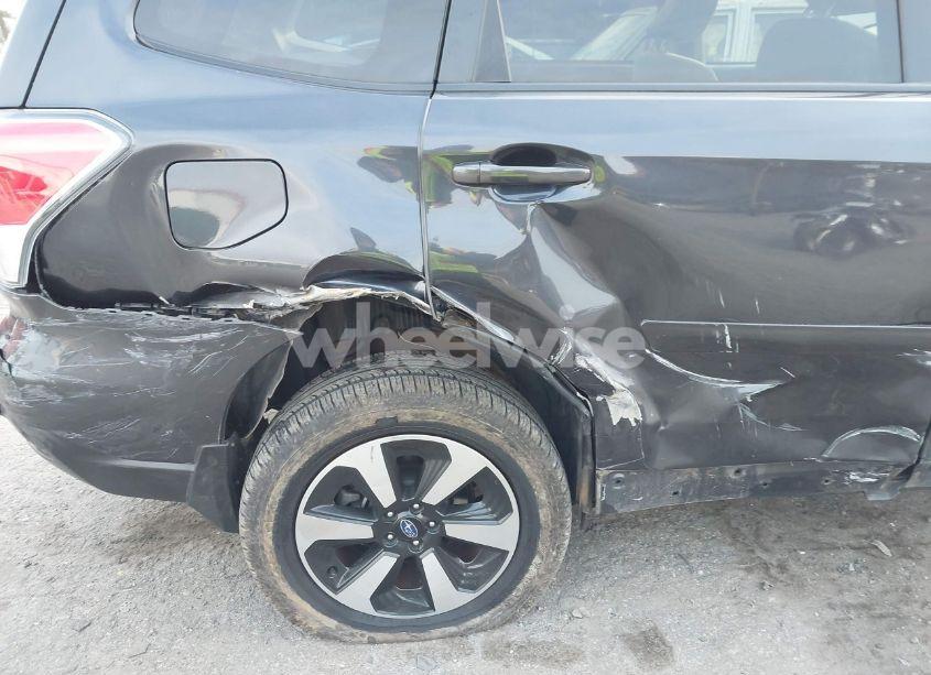 Photo 6 of 2017 Subaru Forester 2.5I PREMIUM (VIN JF2SJAGC4HH484894)