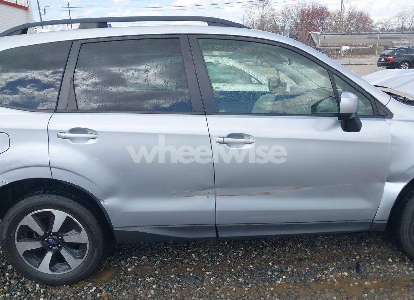 Photo 12 of 2017 Subaru Forester 2.5I PREMIUM (VIN JF2SJAGC4HH592545)