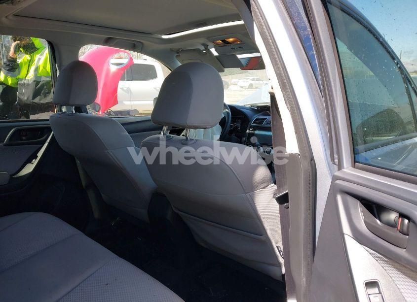 Photo 8 of 2017 Subaru Forester 2.5I PREMIUM (VIN JF2SJAGC4HH592545)