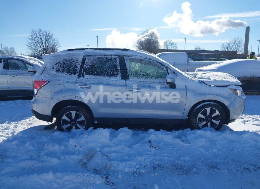 Photo 13 of 2018 Subaru Forester 2.5I PREMIUM (VIN JF2SJAGC4JH473206)