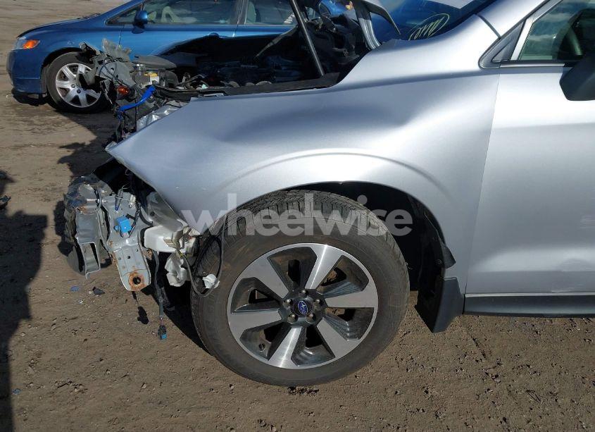 Photo 20 of 2018 Subaru Forester 2.5I PREMIUM (VIN JF2SJAGC4JH528303)