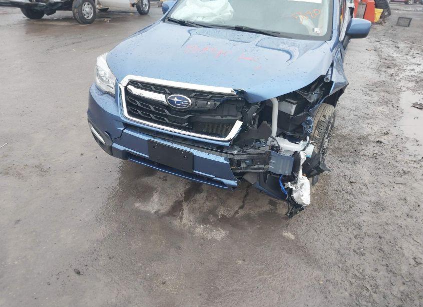 Photo 6 of 2018 Subaru Forester 2.5I PREMIUM (VIN JF2SJAGC4JH555680)