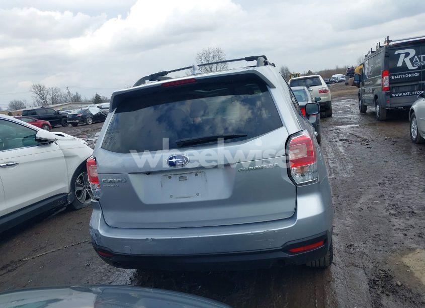 Photo 16 of 2018 Subaru Forester 2.5I PREMIUM (VIN JF2SJAGC4JH556182)