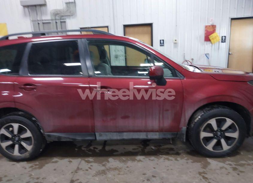 Photo 13 of 2018 Subaru Forester 2.5I PREMIUM (VIN JF2SJAGC4JH608118)