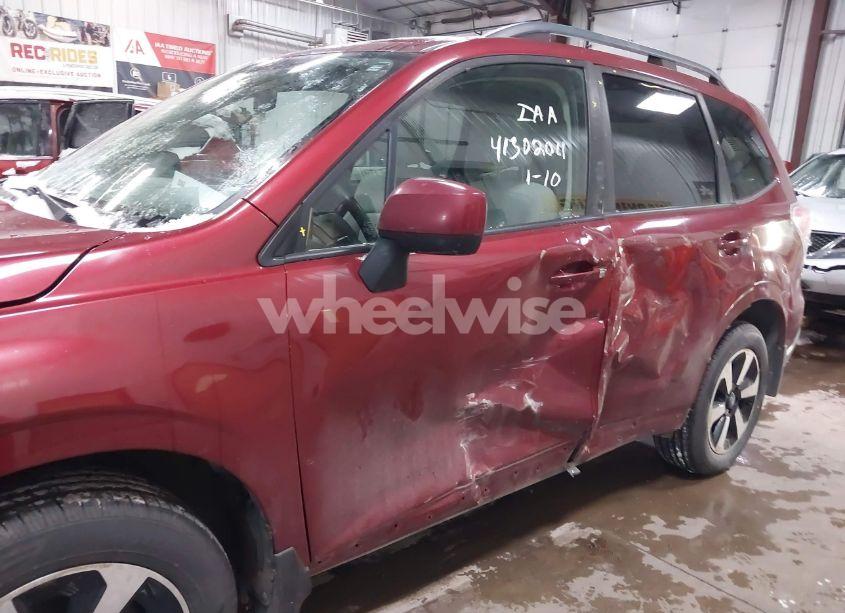 Photo 17 of 2018 Subaru Forester 2.5I PREMIUM (VIN JF2SJAGC4JH608118)