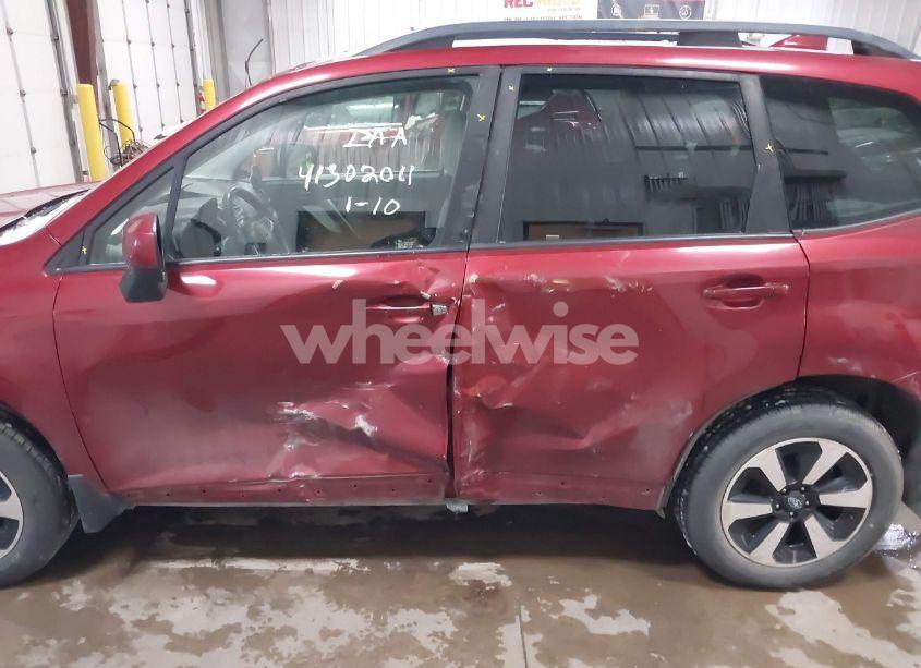 Photo 6 of 2018 Subaru Forester 2.5I PREMIUM (VIN JF2SJAGC4JH608118)