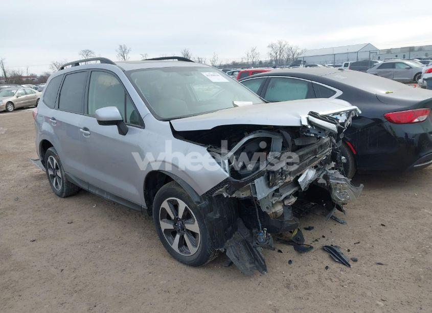 2018 Subaru Forester 2.5I PREMIUM (VIN JF2SJAGC5JH458424) main photo