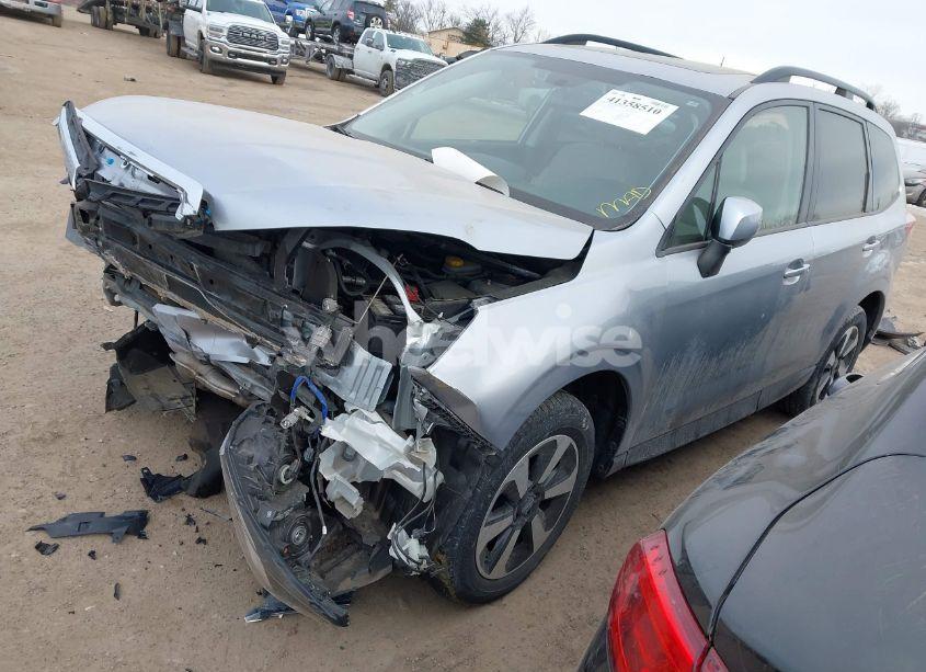 Photo 2 of 2018 Subaru Forester 2.5I PREMIUM (VIN JF2SJAGC5JH458424)