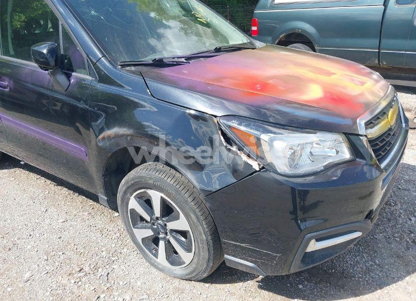 Photo 6 of 2018 Subaru Forester 2.5I PREMIUM (VIN JF2SJAGC5JH487910)