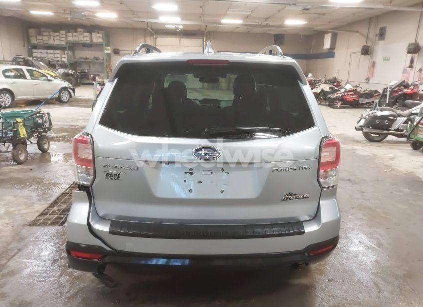 Photo 16 of 2018 Subaru Forester 2.5I PREMIUM (VIN JF2SJAGC5JH504916)