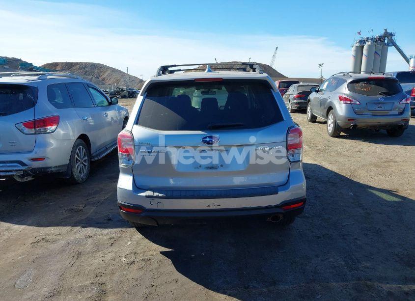 Photo 16 of 2018 Subaru Forester 2.5I PREMIUM (VIN JF2SJAGC5JH538659)