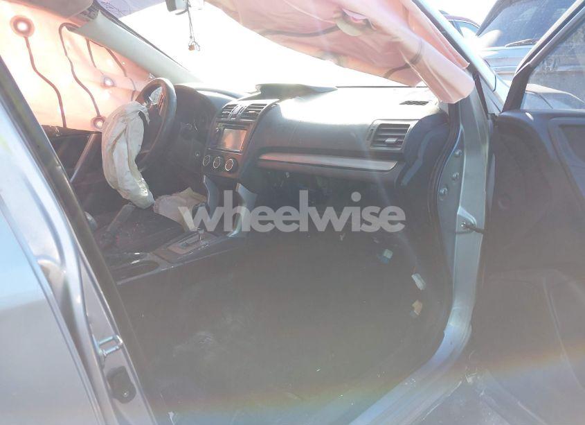 Photo 5 of 2015 Subaru Forester 2.5I PREMIUM (VIN JF2SJAGC6FH522400)