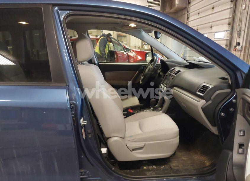 Photo 5 of 2016 Subaru Forester 2.5I PREMIUM (VIN JF2SJAGC6GH522818)