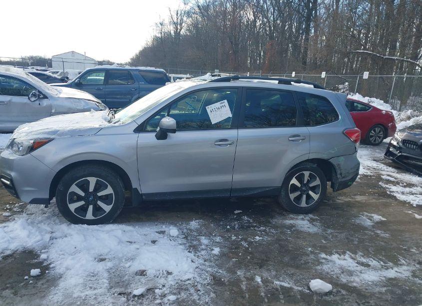 Photo 14 of 2017 Subaru Forester 2.5I PREMIUM (VIN JF2SJAGC6HH566898)