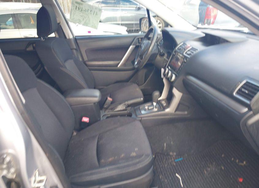 Photo 5 of 2017 Subaru Forester 2.5I PREMIUM (VIN JF2SJAGC6HH566898)