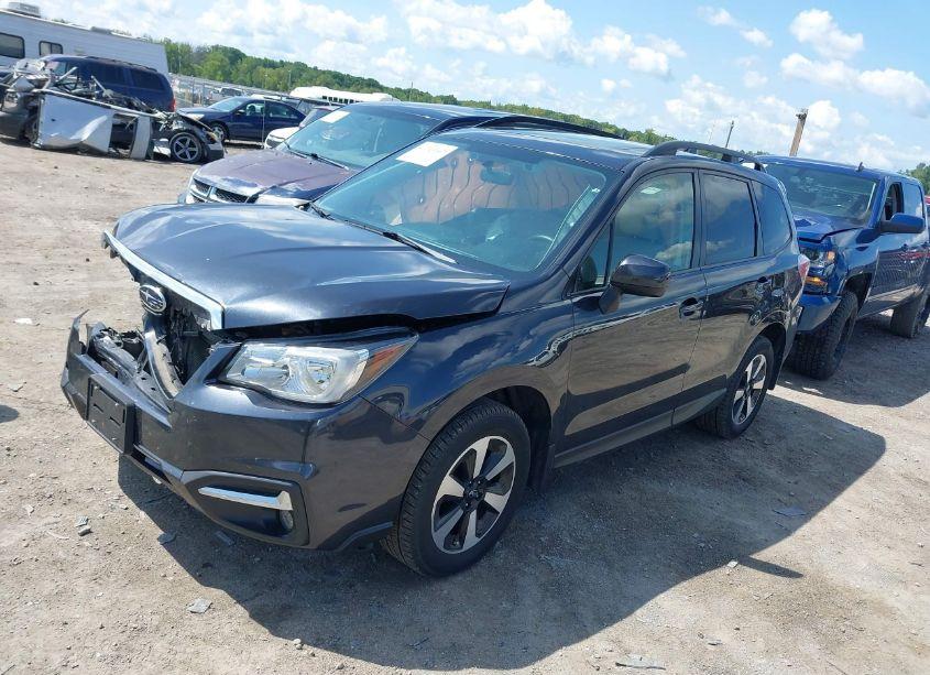 Photo 2 of 2018 Subaru Forester 2.5I PREMIUM (VIN JF2SJAGC6JH427618)