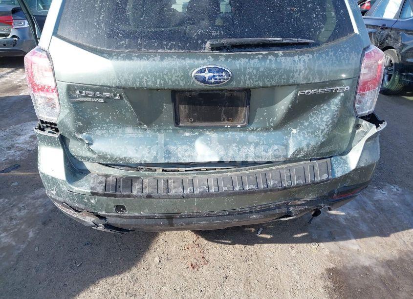 Photo 6 of 2018 Subaru Forester 2.5I PREMIUM (VIN JF2SJAGC6JH500938)