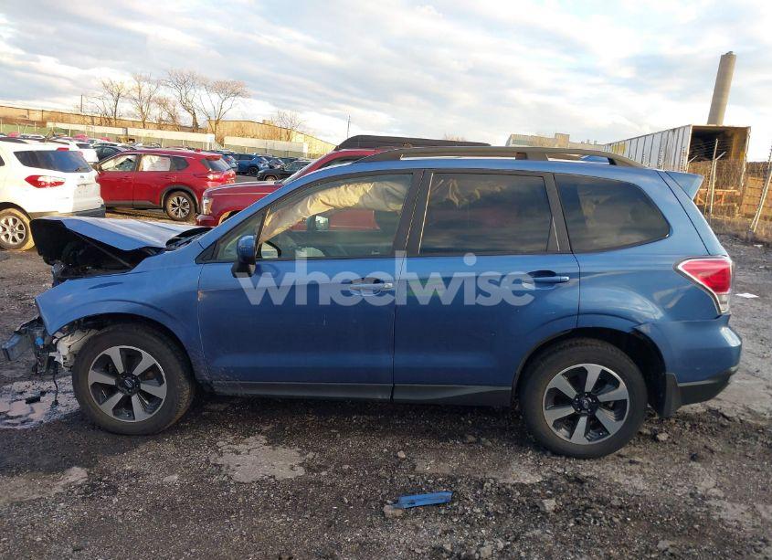 Photo 15 of 2018 Subaru Forester 2.5I PREMIUM (VIN JF2SJAGC6JH512281)
