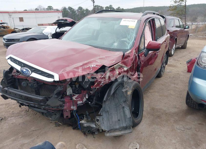 Photo 2 of 2018 Subaru Forester 2.5I PREMIUM (VIN JF2SJAGC6JH523748)
