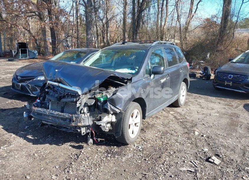 Photo 2 of 2014 Subaru Forester 2.5I PREMIUM (VIN JF2SJAGC7EH512599)