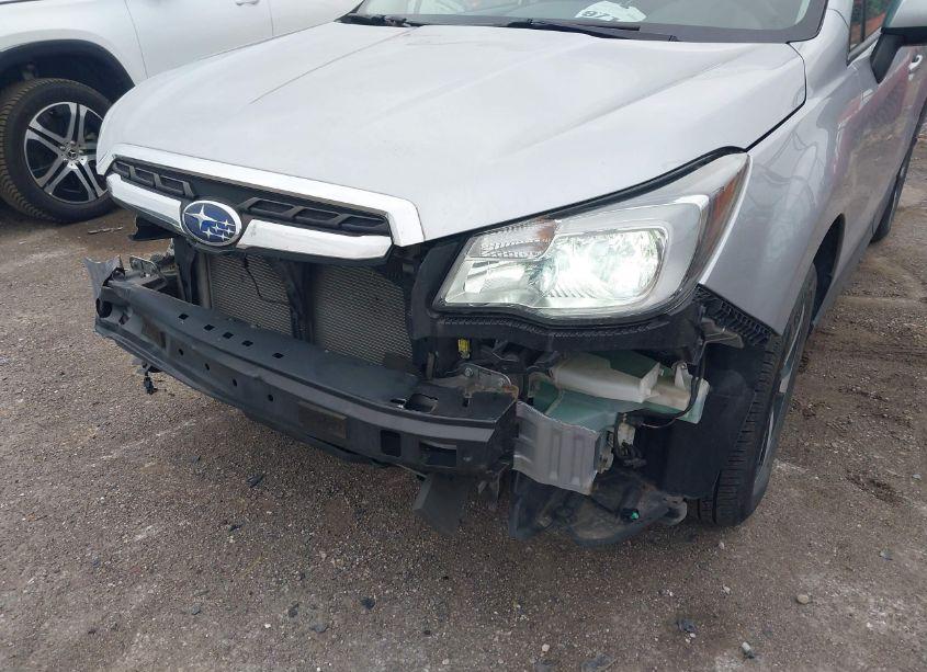 Photo 6 of 2017 Subaru Forester 2.5I PREMIUM (VIN JF2SJAGC7HH553089)