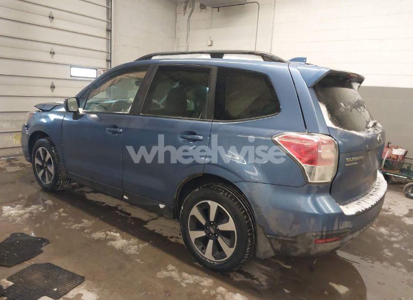 Photo 3 of 2018 Subaru Forester 2.5I PREMIUM (VIN JF2SJAGC7JH446341)