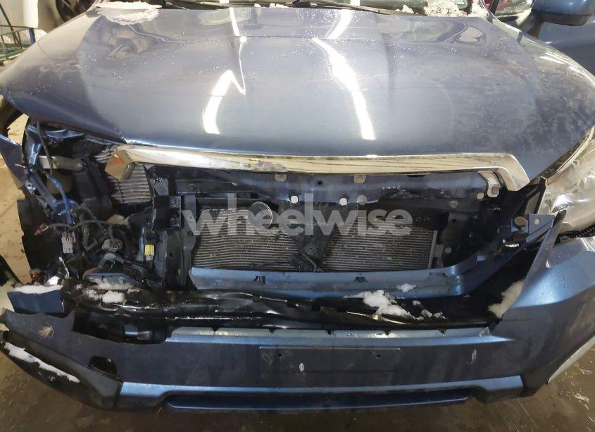 Photo 6 of 2018 Subaru Forester 2.5I PREMIUM (VIN JF2SJAGC7JH446341)