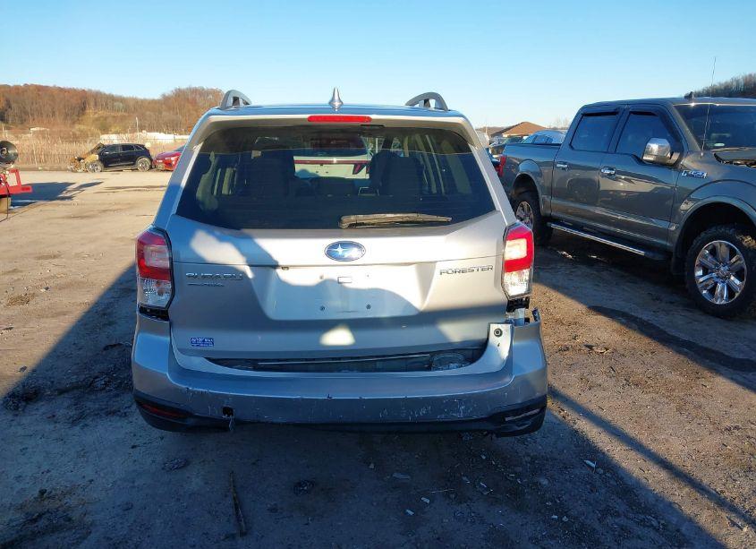 Photo 16 of 2018 Subaru Forester 2.5I PREMIUM (VIN JF2SJAGC7JH477430)