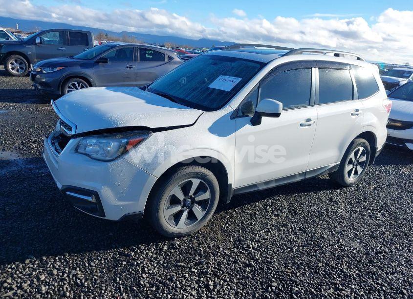 Photo 2 of 2018 Subaru Forester 2.5I PREMIUM (VIN JF2SJAGC7JH510488)