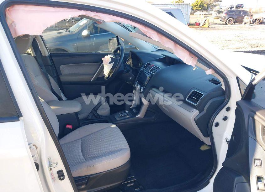 Photo 5 of 2018 Subaru Forester 2.5I PREMIUM (VIN JF2SJAGC7JH510488)